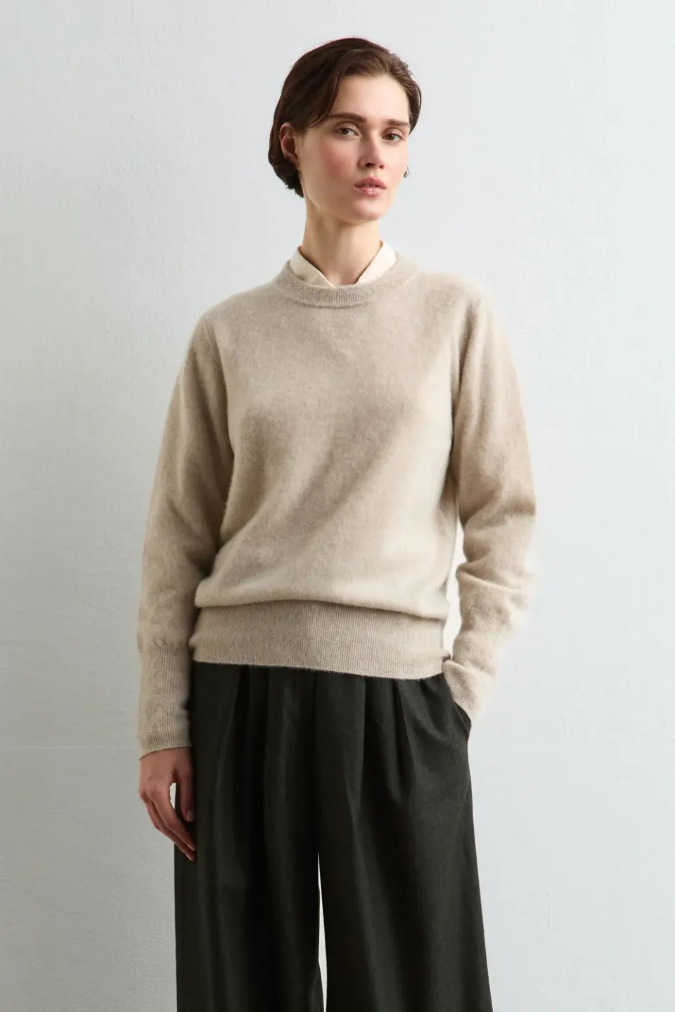 Massimo Alba Amalia maglione cashmere sesame girocollo