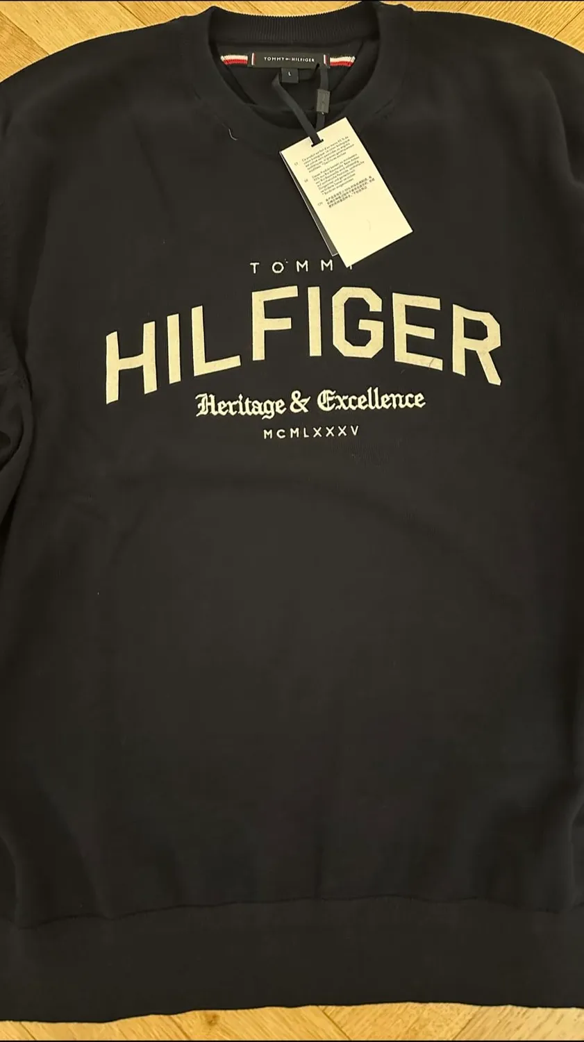Tommy Hilfiger Brand Identity MW0MW40851 felpa Desert Sky
