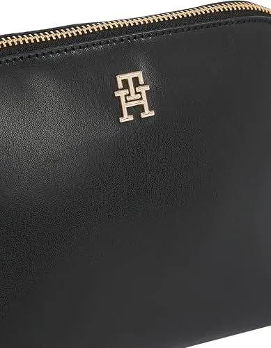 Tommy Hilfiger Modern Crossover tracolla piccola nera