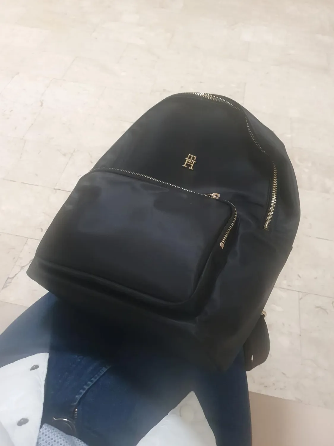 Tommy Hilfiger Poppy zaino donna medio nero 10l