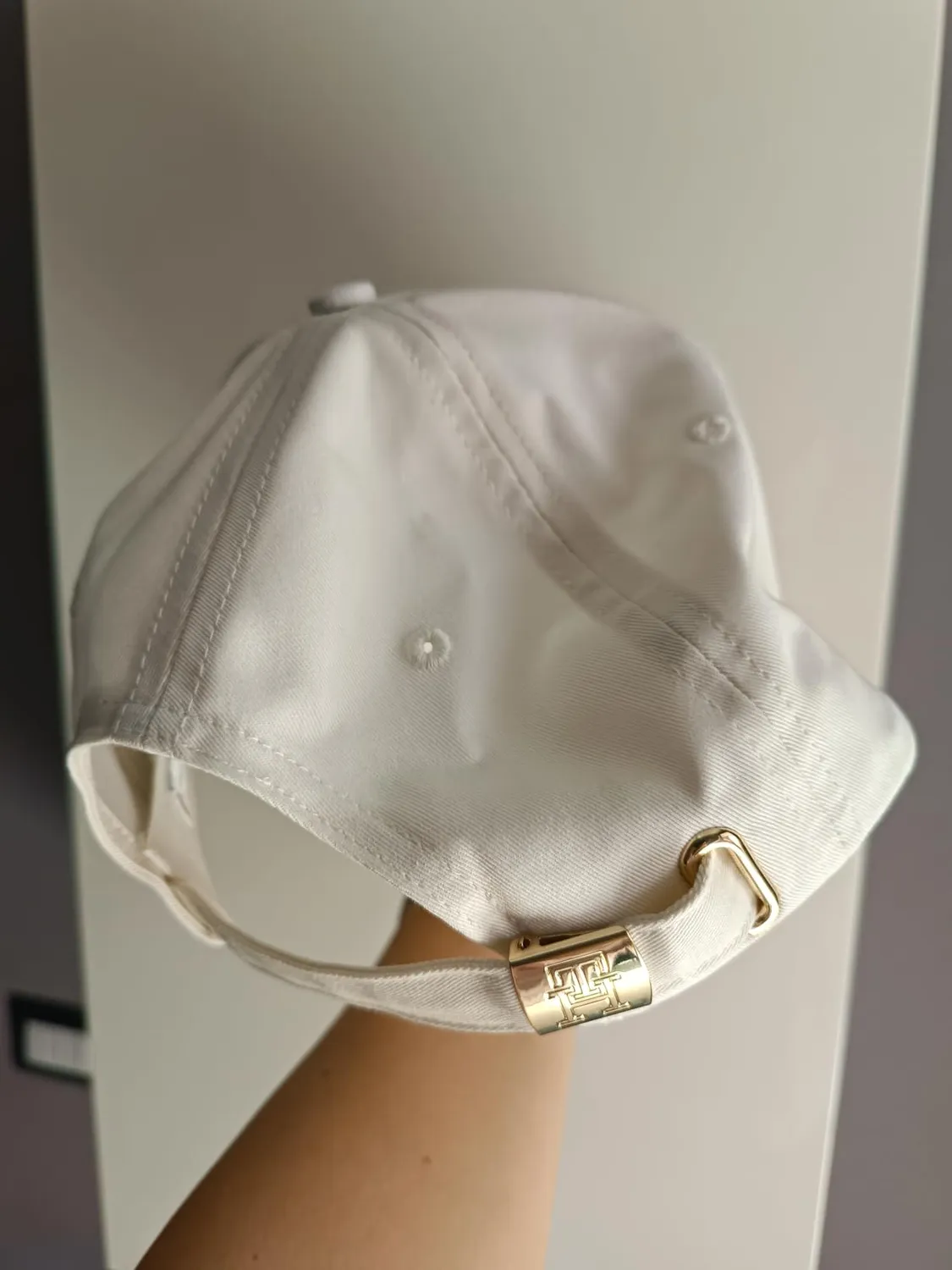 Tommy Hilfiger Essential Chic Aw0aw15772 cappello donna beige