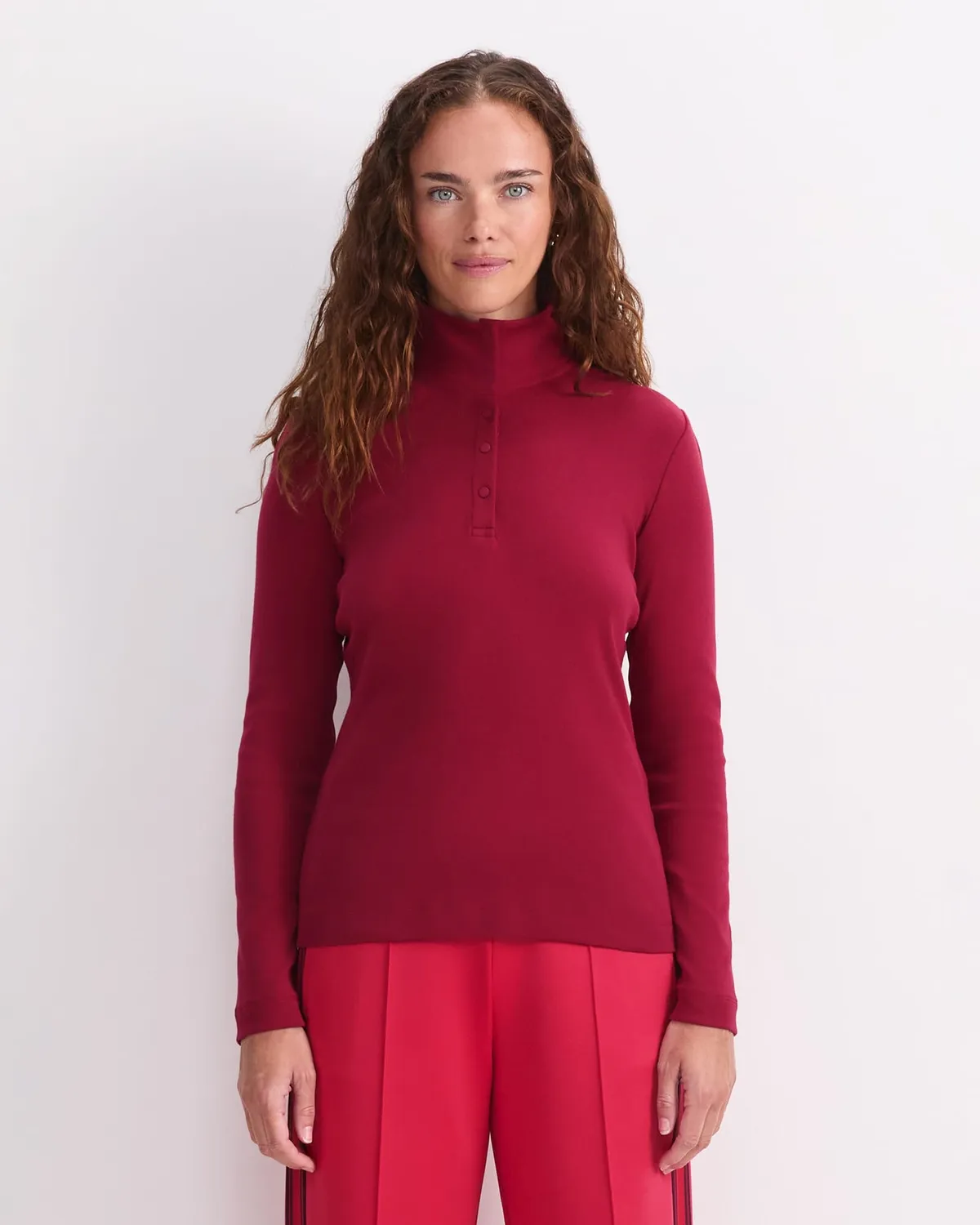 Sportscraft Lucy top collo alto costine snap