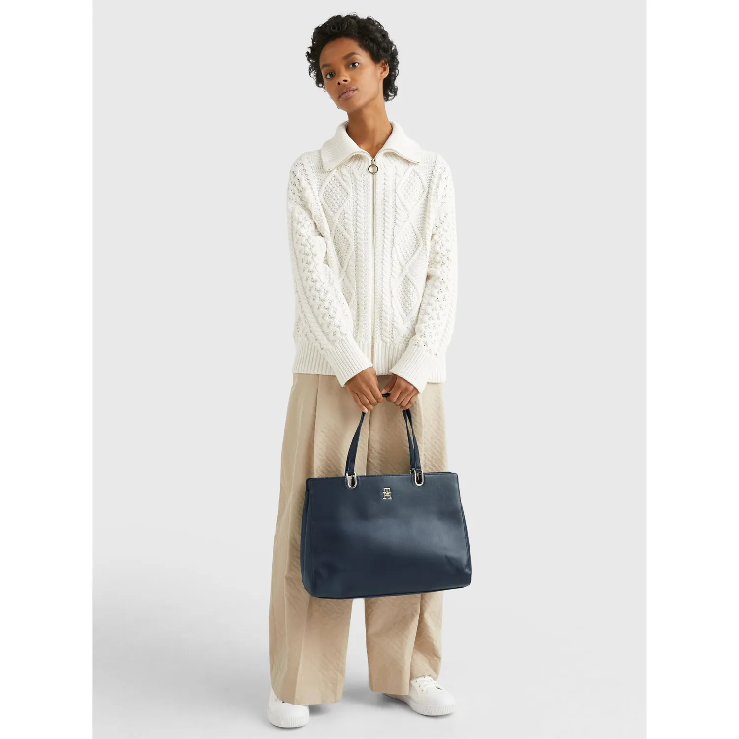 Tommy Hilfiger TH Timeless AW0AW14491 Borsa Tracolla Pelle