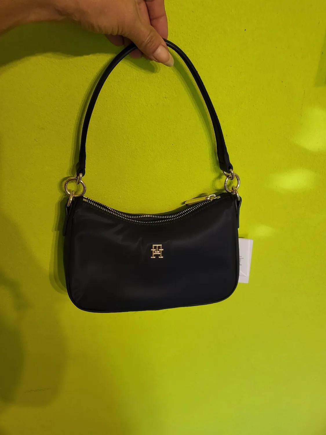 Tommy Hilfiger Poppy borsa hobo donna piccola nera