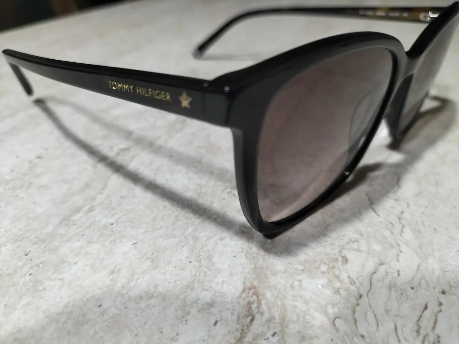 Tommy Hilfiger TH 1723/S occhiali da sole donna havana