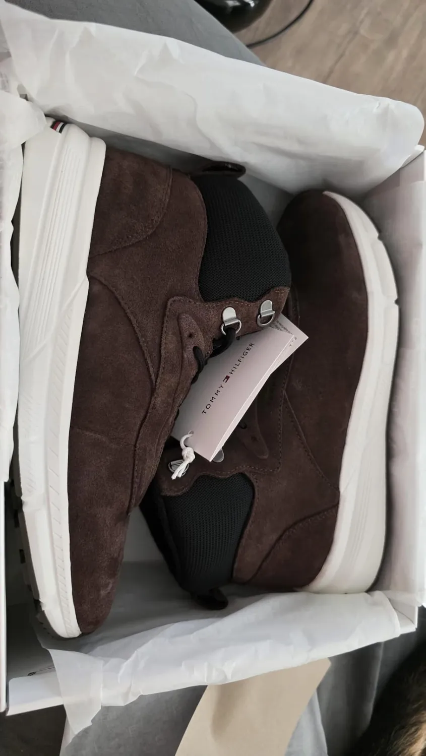 Tommy Hilfiger Warm Hybrid Chukka FM0FM06085 stivali 40 marrone
