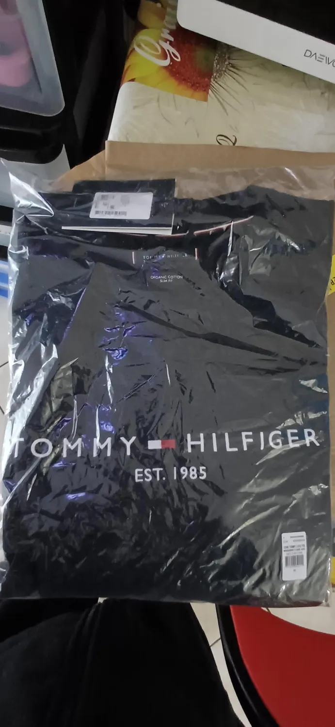 Tommy Hilfiger Core Logo t-shirt uomo nera cotone