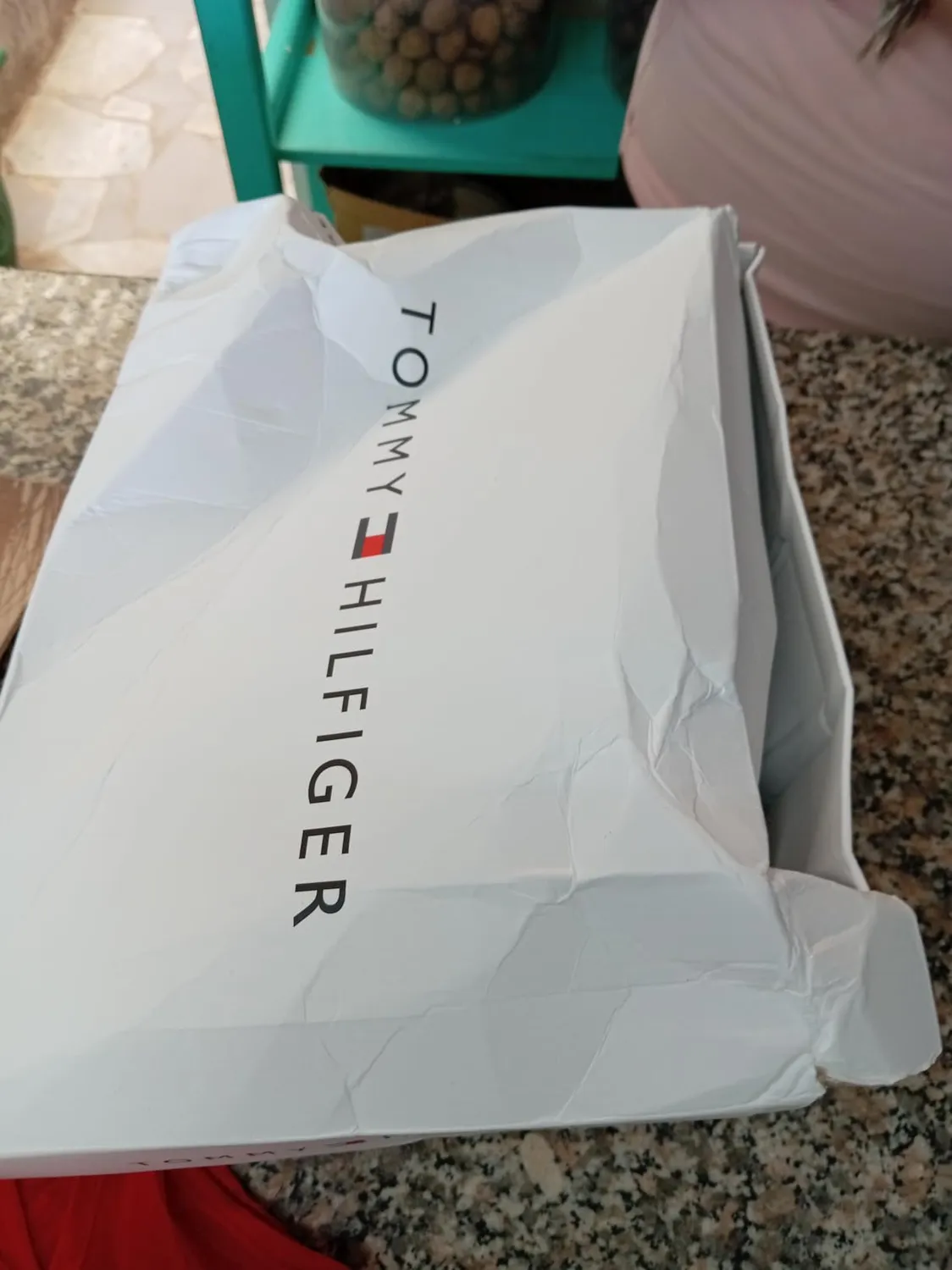 Tommy Hilfiger TH Feminine Cupsole FW0FW09105 sneakers pelle bianche