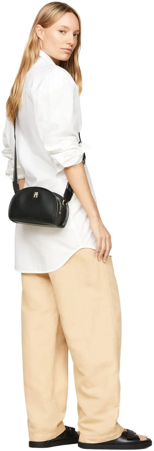 Tommy Hilfiger Monotype Half Moon AW0AW16774 borsa nera