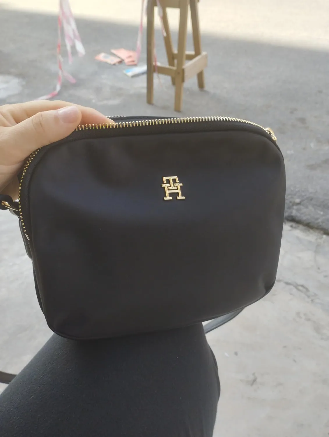 Tommy Poppy Crossover Borsa a Tracolla Donna Nero