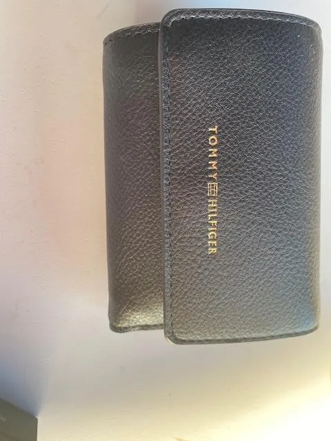Tommy Hilfiger Logotape Portafogli Donna Trifold Nero